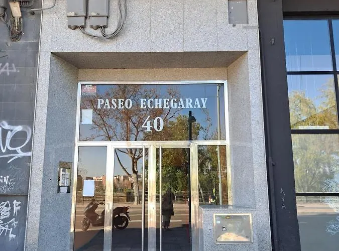 Echegarayplace Сарагоса